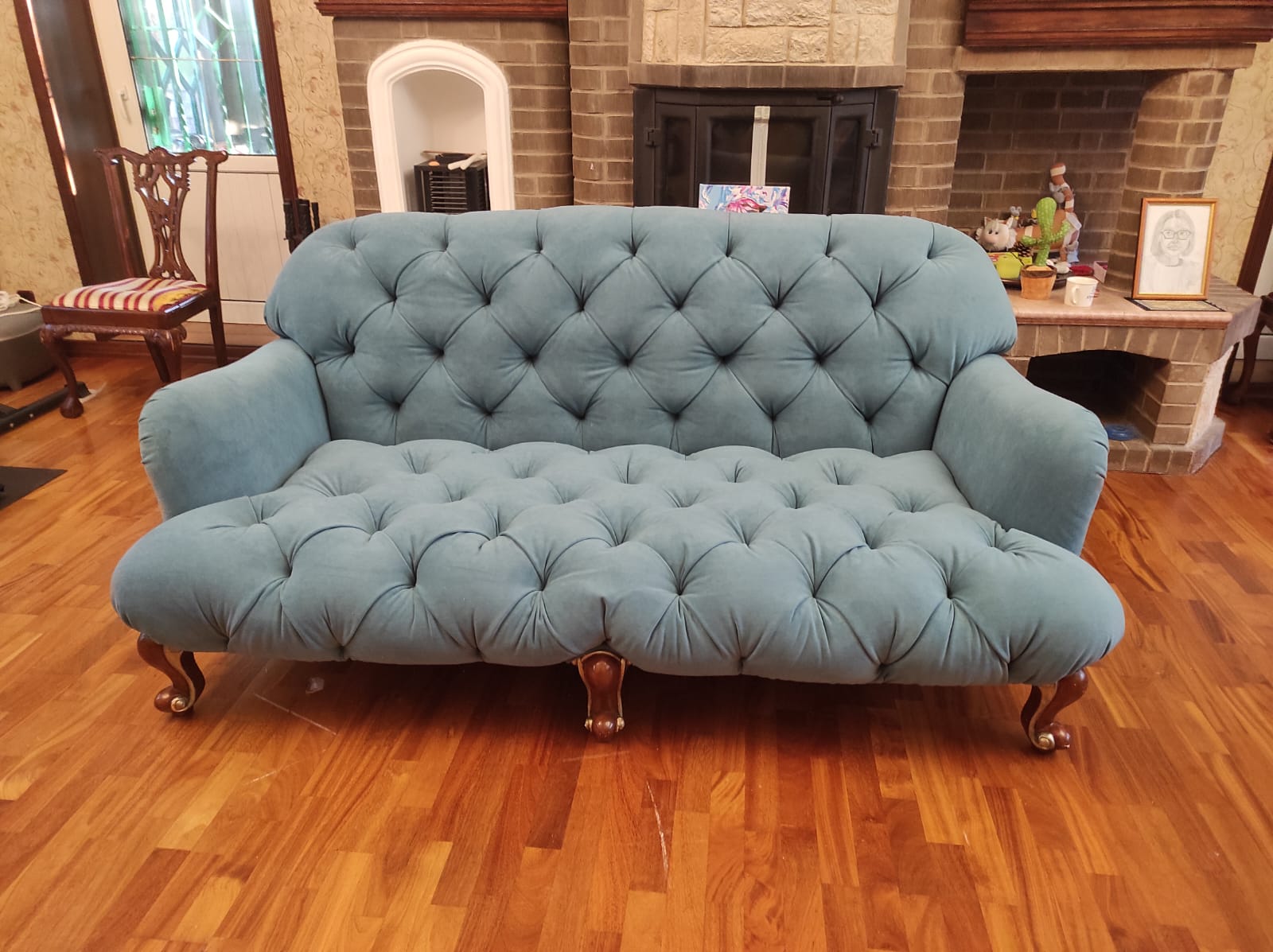 Обивка дивана. Киевская