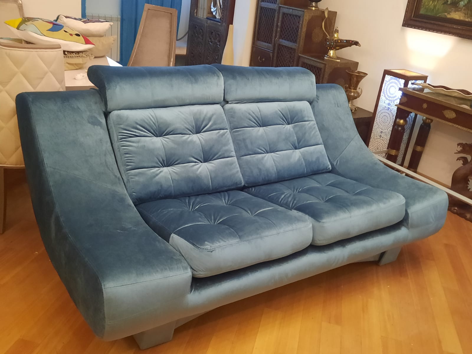 Обивка дивана на дому. Киевская